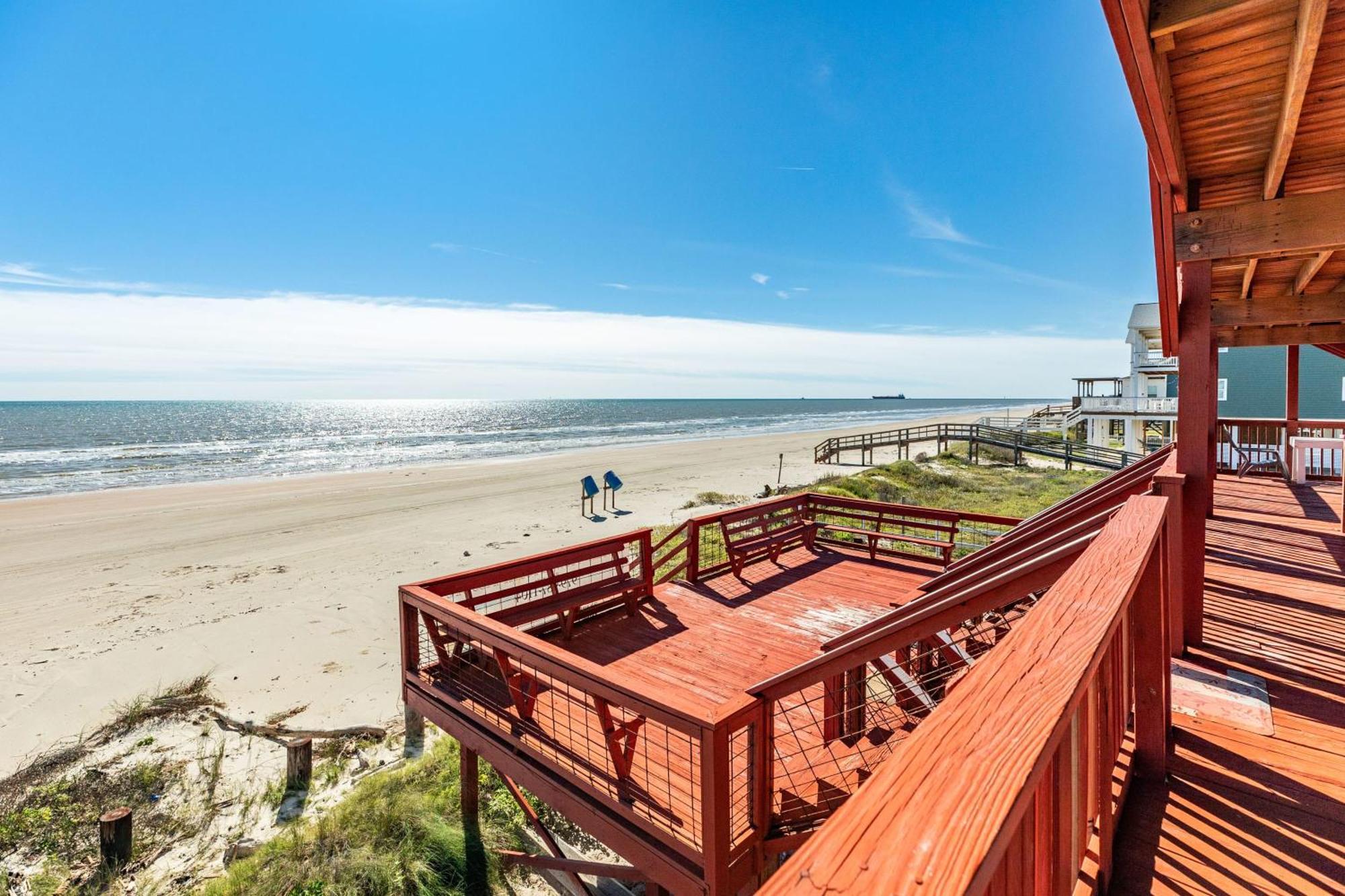 Unobstructed Oceanfront Sea Turtle Unit 2 Beach Pad! Surfside Beach Kültér fotó
